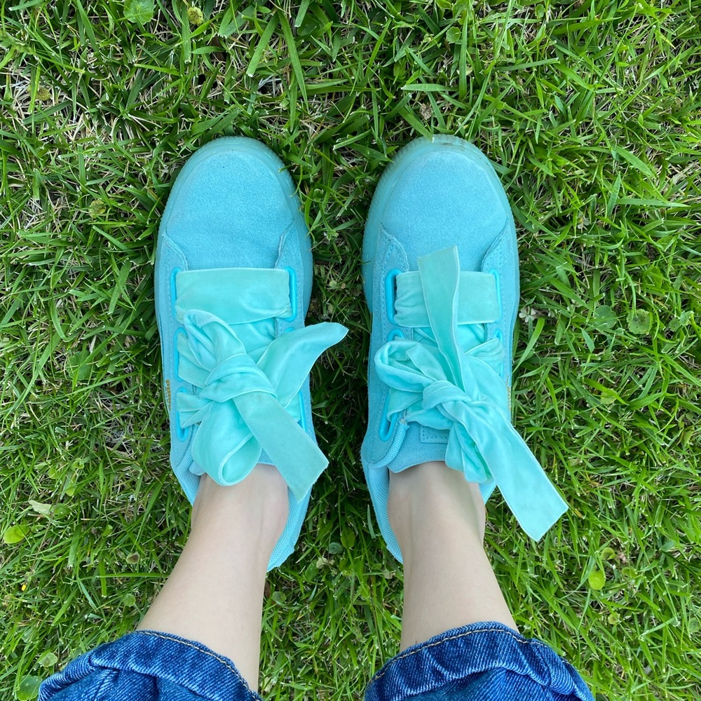 PUMA SUEDE SNEAKERS